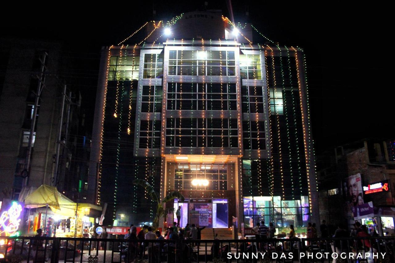 Lg Towers Hotel Guwahati Luaran gambar