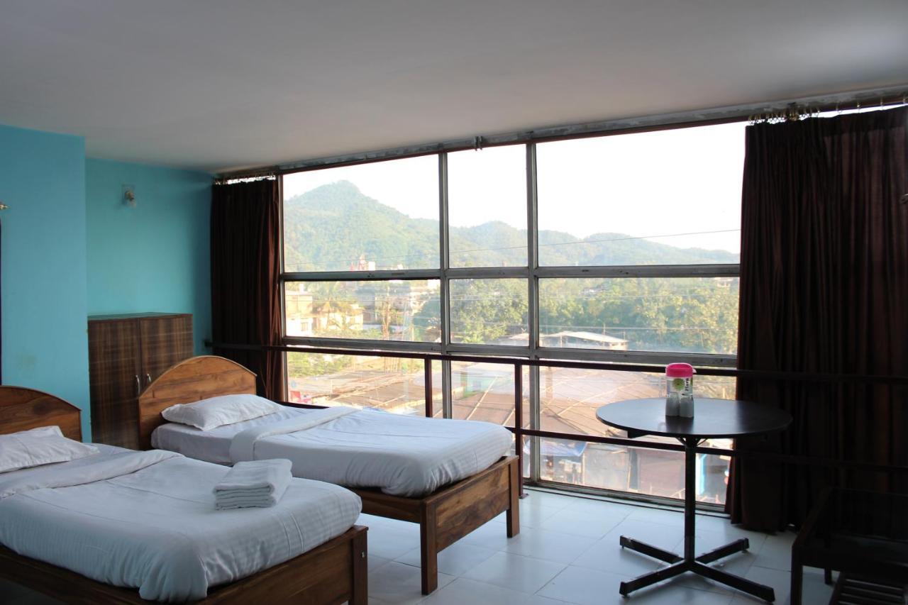 Lg Towers Hotel Guwahati Luaran gambar