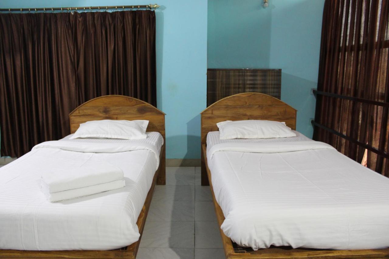 Lg Towers Hotel Guwahati Luaran gambar